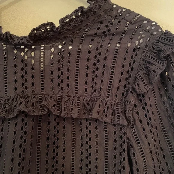 Madewell Black eyelet top - Picture 2 of 5